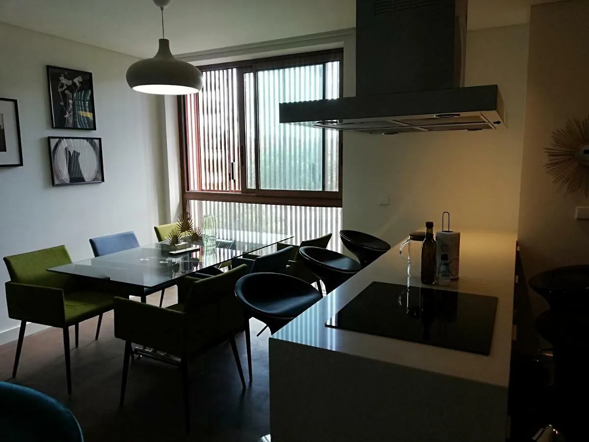 Beautiful Apartment-Campo Pequeno Home Lisbon Guest house